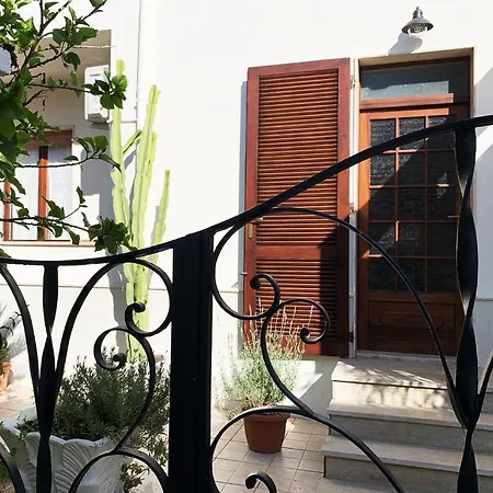 Tap - In Independent House With Private Garden Lejlighed