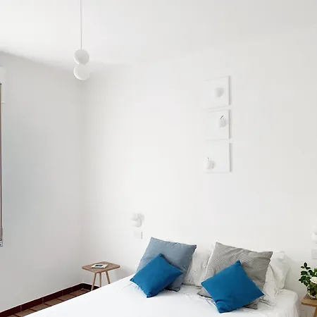 Apartment Tap - In Independent House With Private Garden