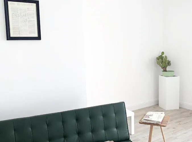 Апартаменты Tap - In Independent House With Private Garden *